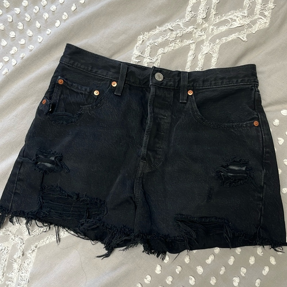 Levis cutoffs size:27